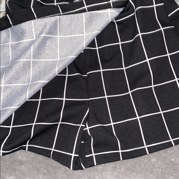 Romper - Picture 3 of 7